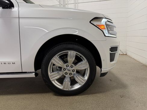 Used 2024 Ford Expedition Max Platinum AWD/4WD image 47