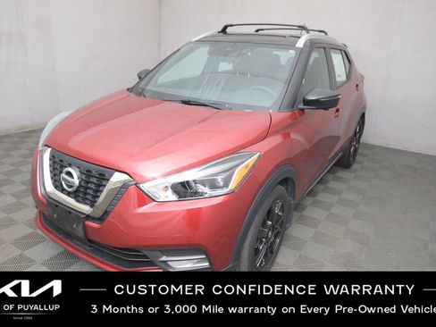 Used 2020 Nissan Kicks SR w/ Exterior Package image 1