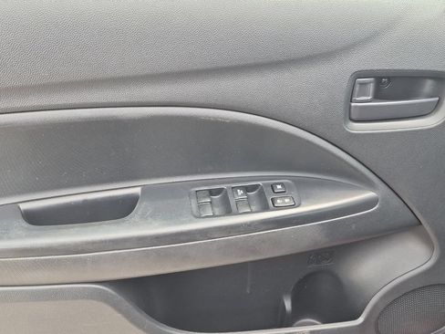 Used 2024 Mitsubishi Mirage ES FWD image 11