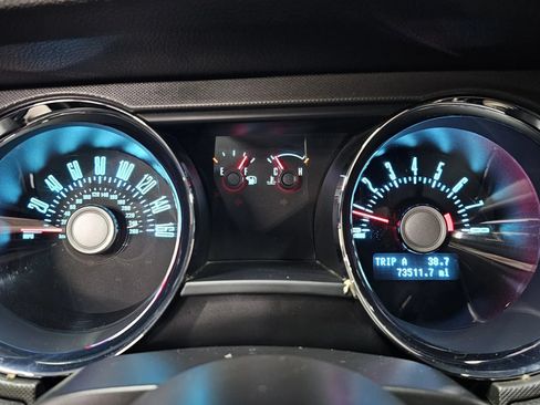 Used 2012 Ford Mustang Coupe RWD image 12
