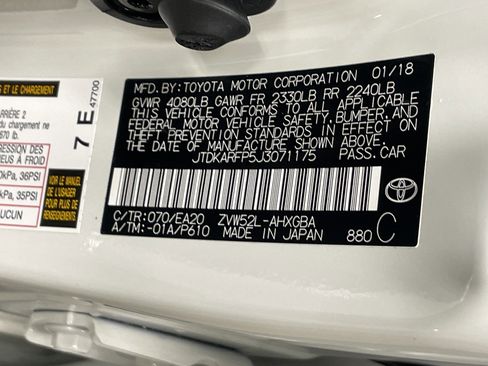 Used 2018 Toyota Prius Prime Advanced image 36