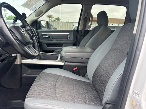 Used 2018 RAM 2500 Big Horn AWD/4WD image 36