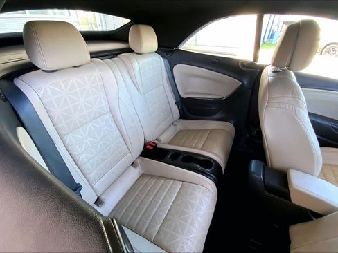 Used 2019 Buick Cascada Premium image 20