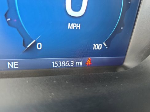 Used 2024 Ford F350 Lariat w/ Camper Package image 21