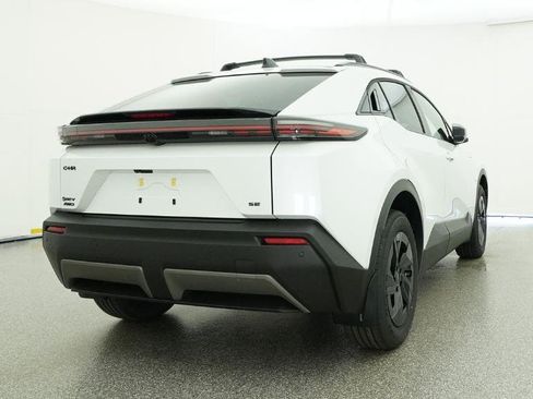 New 2026 Toyota C-HR AWD/4WD image 5