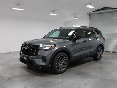 New 2026 Ford Explorer ST w/ Sun And Sound Package