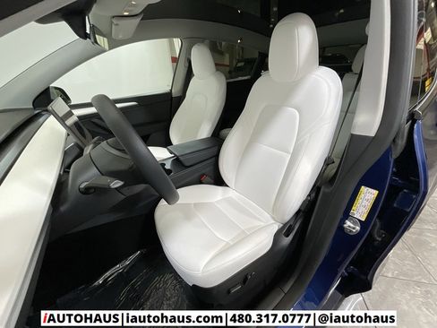 Used 2024 Tesla Model Y Long Range image 12