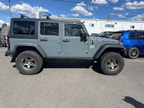 Used 2014 Jeep Wrangler Unlimited Rubicon w/ Connectivity Group AWD/4WD image 5