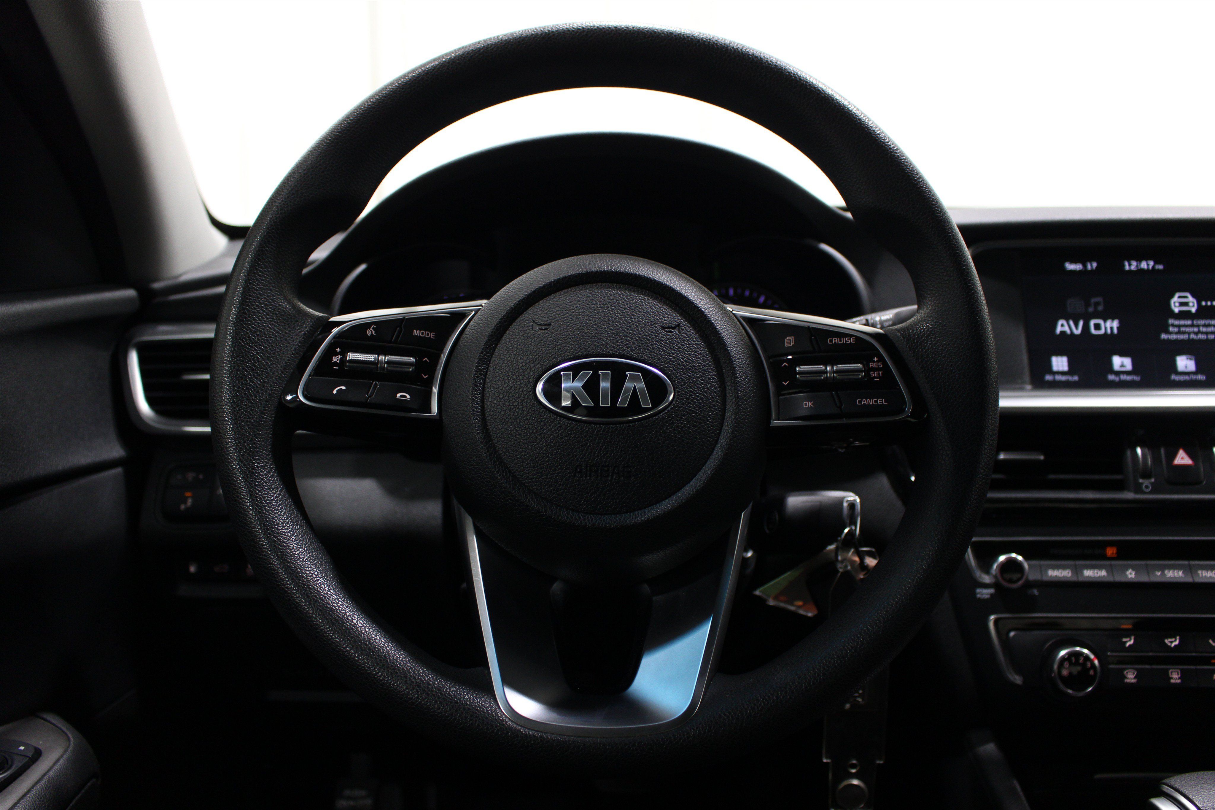 Used 2019 Kia Optima LX FWD image 10