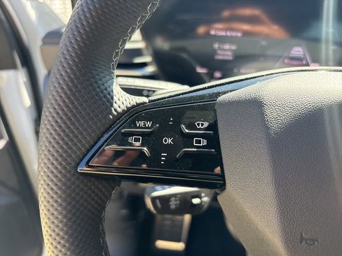 New 2025 Audi SQ5 Premium Plus image 24