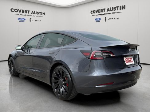 Used 2022 Tesla Model 3 Performance image 3