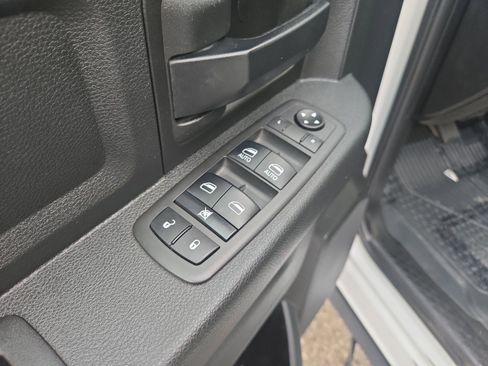 Used 2020 RAM 2500 Tradesman image 13