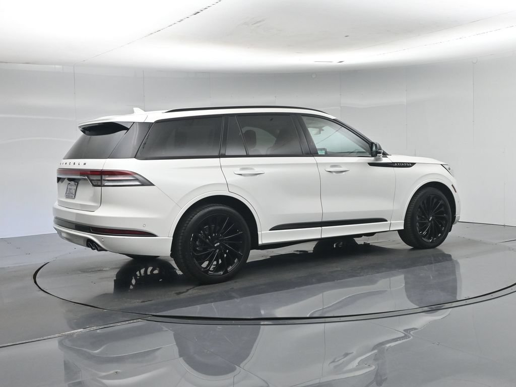 Used 2023 Lincoln Aviator Black Label w/ Jet Package AWD/4WD image 33