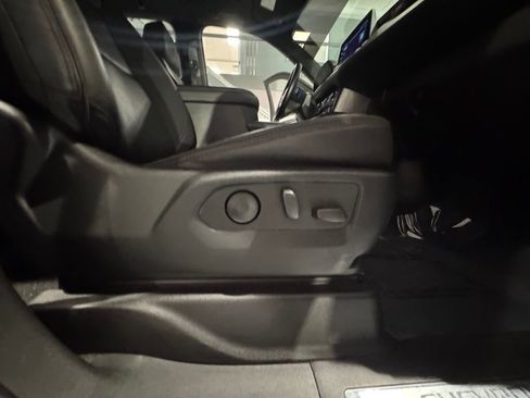 Used 2023 Chevrolet Tahoe RST image 30