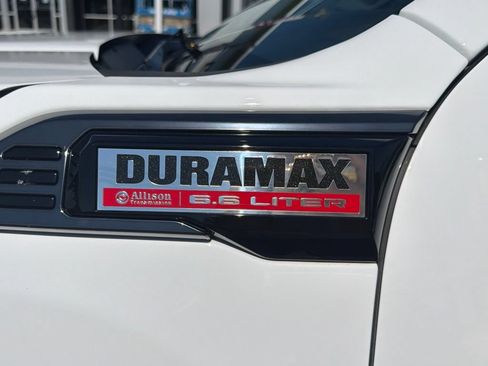 Used 2025 GMC Sierra 2500 AT4 AWD/4WD image 31