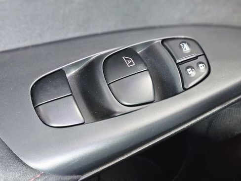 Used 2017 Nissan Sentra NISMO w/ NISMO Premium Package image 21