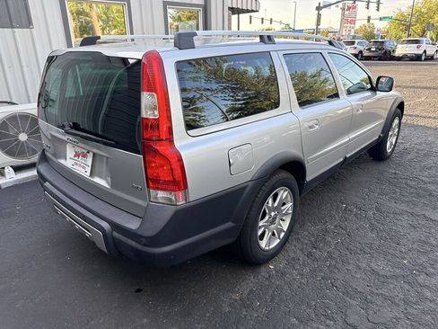 Used 2007 Volvo XC70 AWD/4WD image 4