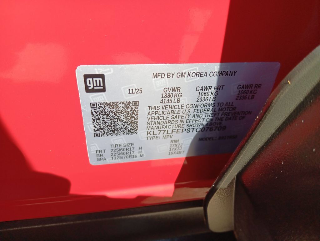 Used 2026 Chevrolet Trax LS FWD image 29