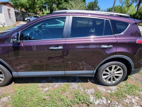 Used 2017 Toyota RAV4 Limited FWD image 23