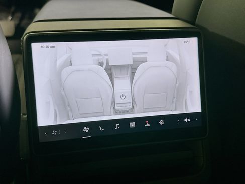 Used 2025 Tesla Model 3 Long Range AWD/4WD image 27