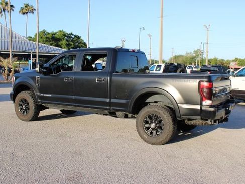 Used 2022 Ford F350 Platinum w/ Tremor Off-Road Package image 7