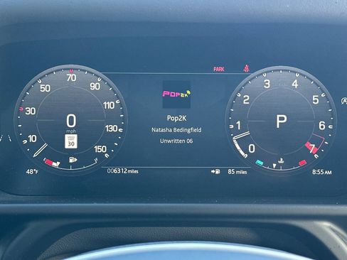 Used 2025 Land Rover Defender 130 S image 19