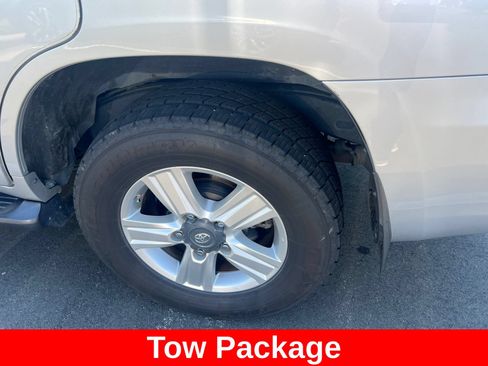 Used 2015 Toyota Land Cruiser AWD/4WD image 13