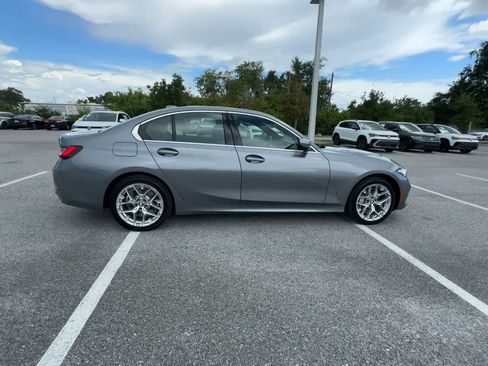 Used 2025 BMW 330i xDrive Sedan AWD/4WD image 8
