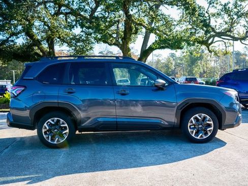 Certified 2025 Subaru Forester Premium image 20