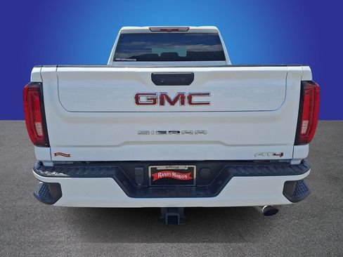 Used 2022 GMC Sierra 2500 AT4 w/ Gooseneck/5TH Wheel Package AWD/4WD image 5