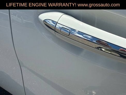 Used 2024 Buick Envision Preferred AWD/4WD image 12