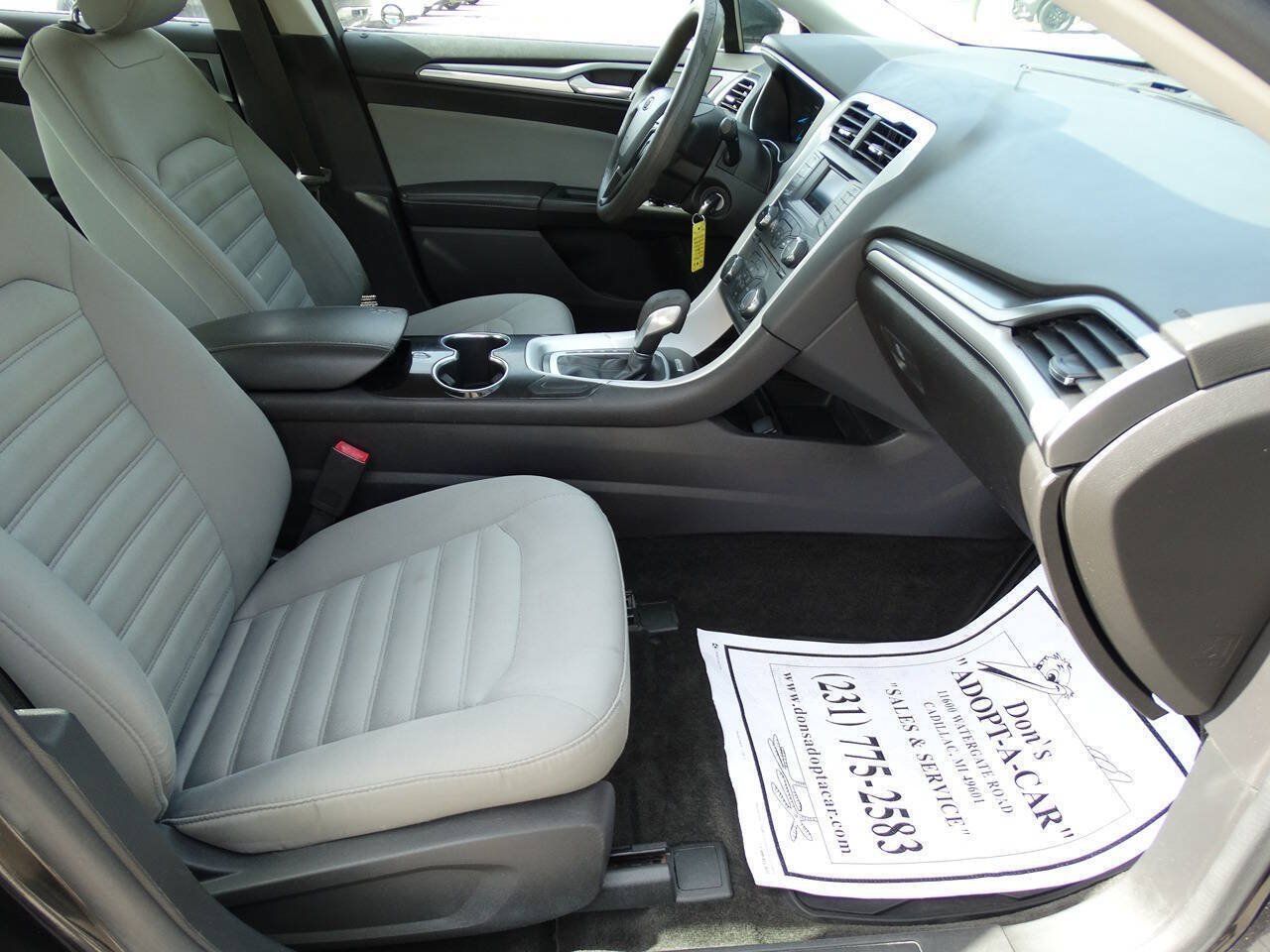 Used 2015 Ford Fusion S FWD image 32