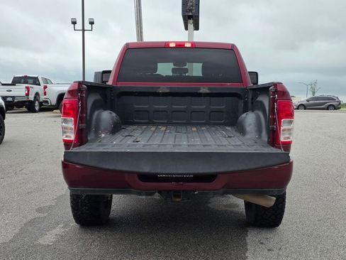 Used 2024 RAM 2500 Big Horn w/ Sport Appearance Package image 6