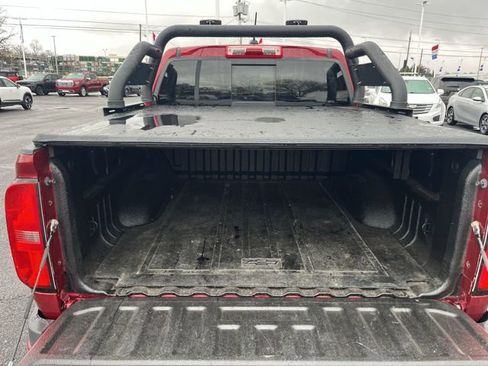 Used 2017 Chevrolet Colorado Z71 image 22