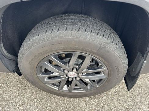 Used 2019 GMC Acadia SLT image 38