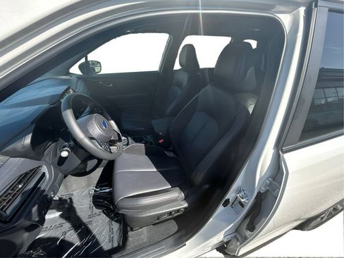 Used 2025 Subaru Forester Touring w/ Touring Package AWD/4WD image 38