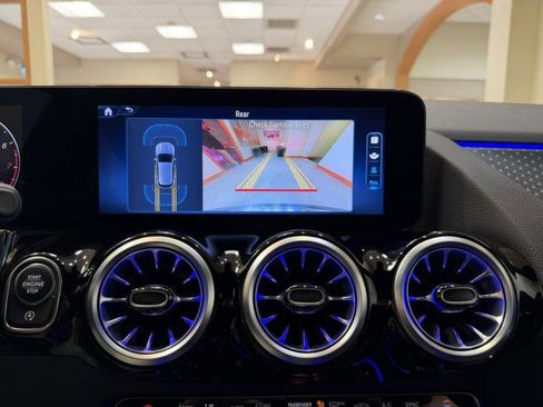 Certified 2025 Mercedes-Benz GLA 250 image 13