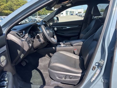 Used 2022 INFINITI QX55 Essential w/ Proassist Package image 14