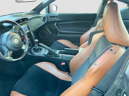 Used 2020 Toyota 86 image 20