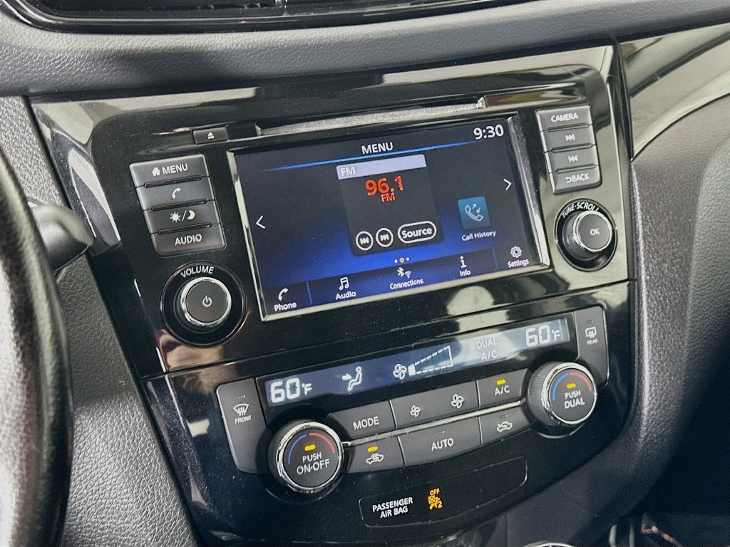 Used 2021 Nissan Rogue Sport SV AWD/4WD image 20