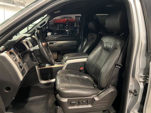 Used 2013 Ford F150 Raptor w/ Luxury Equipment Group image 9
