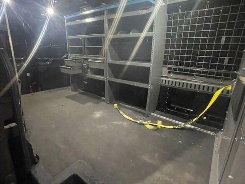 Used 2015 Ford Transit 250 Medium Roof image 5