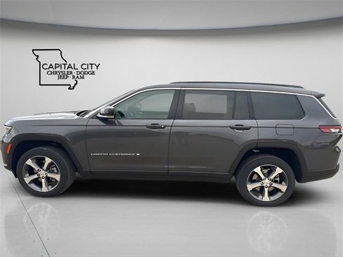 New 2025 Jeep Grand Cherokee L Limited w/ Luxury Tech Group II image 6