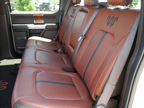 Used 2018 Ford F150 King Ranch w/ Equipment Group 601A Luxury AWD/4WD image 17