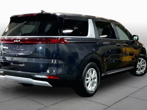 Used 2023 Kia Carnival LX FWD image 25