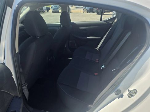 Used 2024 Nissan Sentra SV FWD image 13
