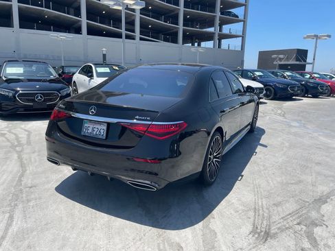 Certified 2023 Mercedes-Benz S 580 4MATIC Sedan image 3