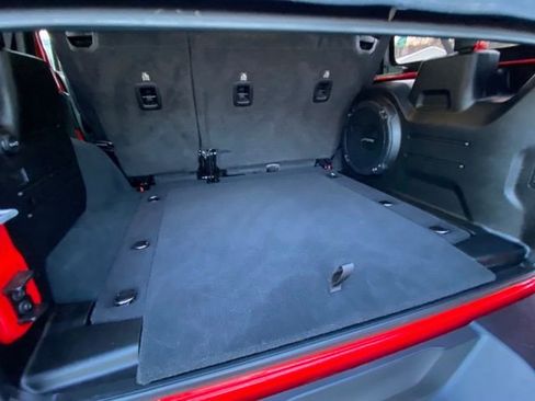 Used 2022 Jeep Wrangler Unlimited Rubicon w/ LED Lighting Group image 9