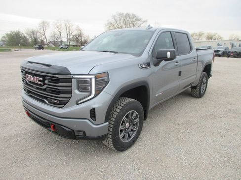 New 2026 GMC Sierra 1500 AT4 w/ AT4 Premium Package image 10