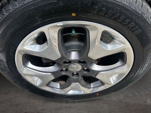 Used 2019 Jeep Compass Limited AWD/4WD image 19